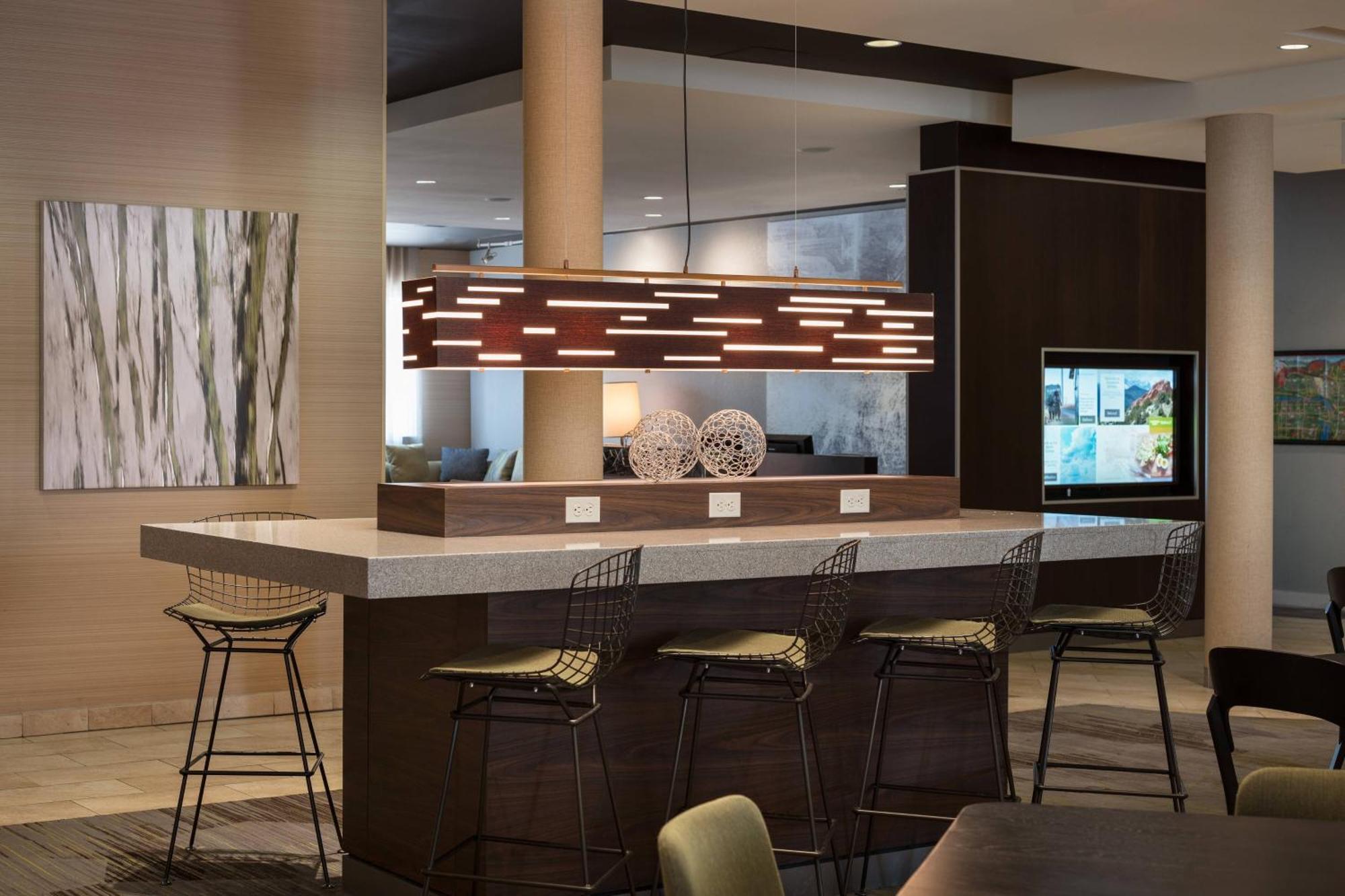 מלון Courtyard By Marriott גלנווד ספרינגס מראה חיצוני תמונה