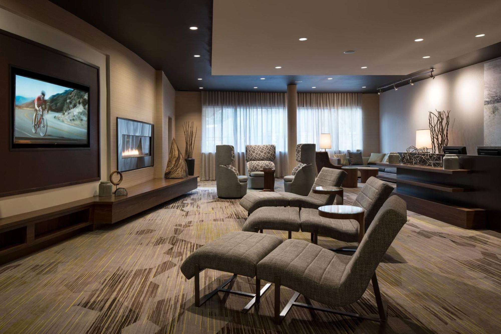 מלון Courtyard By Marriott גלנווד ספרינגס מראה חיצוני תמונה